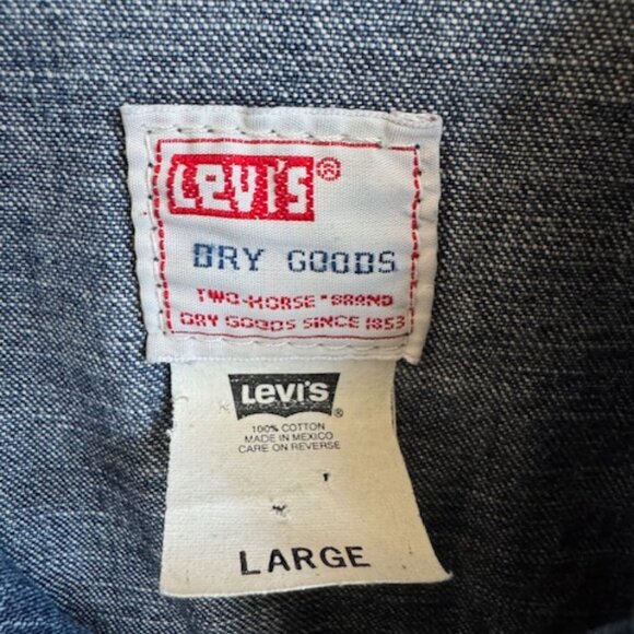 Vintage 90s Levis Dry Goods Denim Cropped Zip Front Jean Jacket w Pockets Size L - Picture 2 of 7